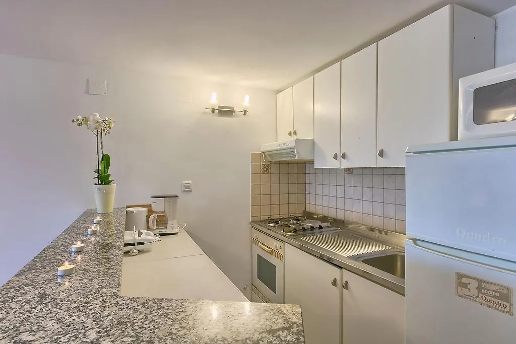 Guesthouse Sea View Pula