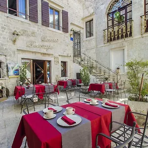 **** Bed & Breakfast Palace Derossi Croazia